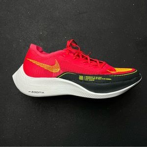NIKE RUNNING ZoomX Vaporfly Next%2 Mens Sz 10 with cinch shoe sleeping bag